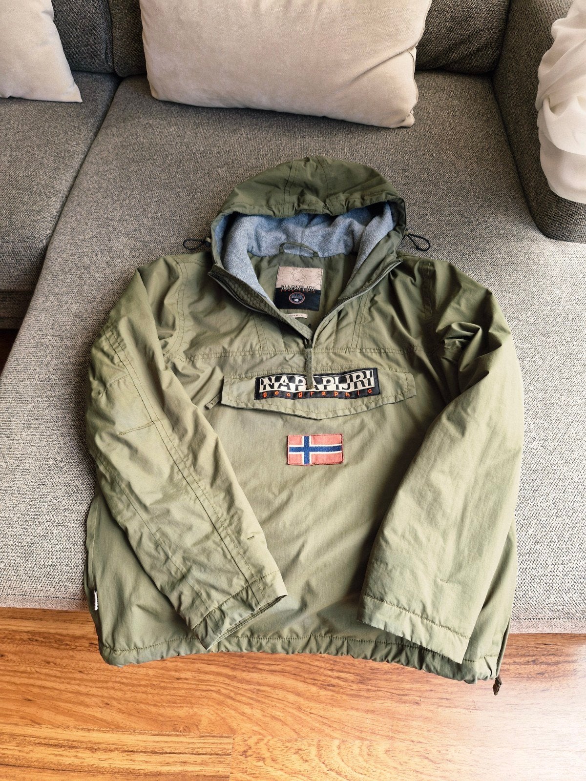 Napapijri Anorak Jas Groen Maat M, Ophalen, Maat 48/50 (M), Zo goed als nieuw, Napapijri