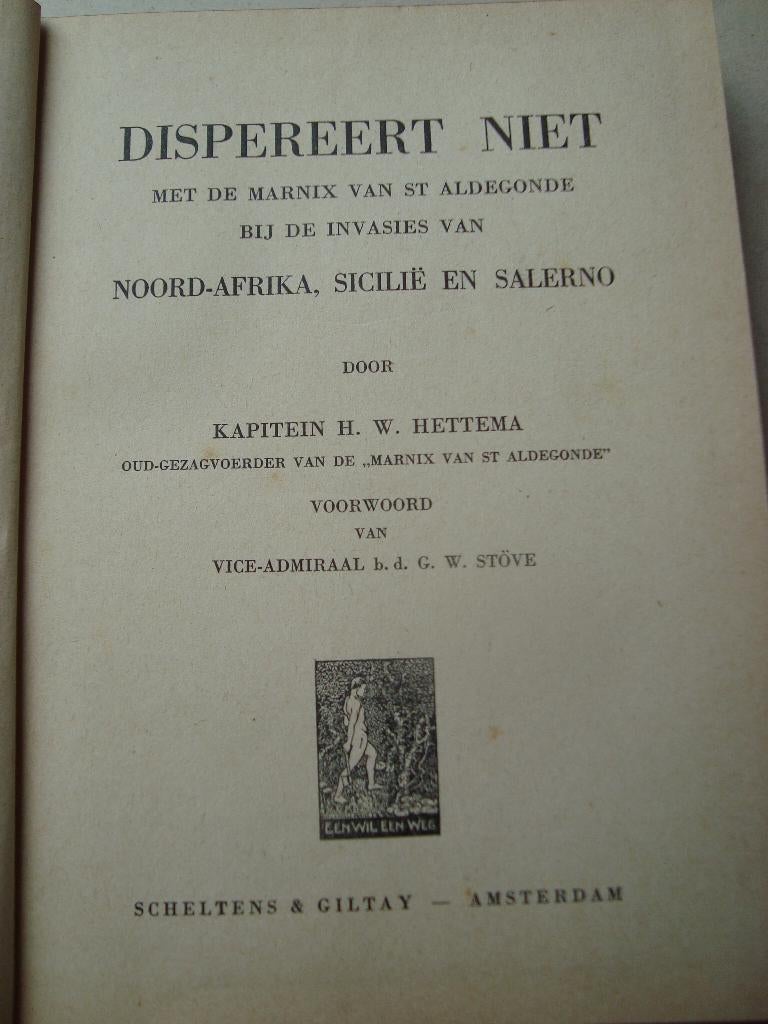 Boek 2e wereldoorlog invasies koopvaardij, Ophalen of Verzenden, Marine, Nederland, Boek of Tijdschrift