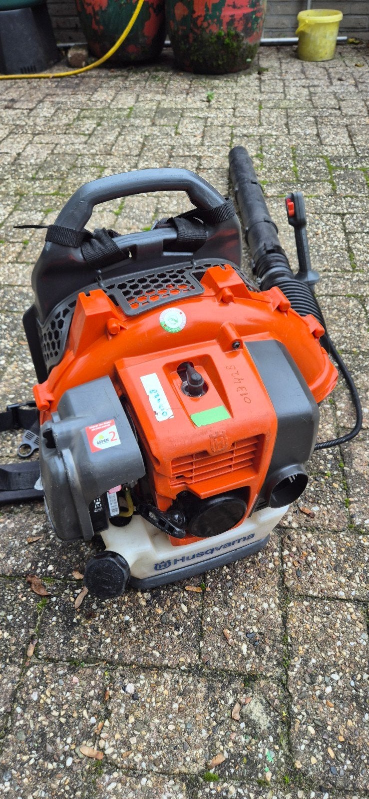 Husqvarna Benzine Bladblazer - Ruggedragen, Ophalen, Benzine, Gebruikt, Ruggedragen