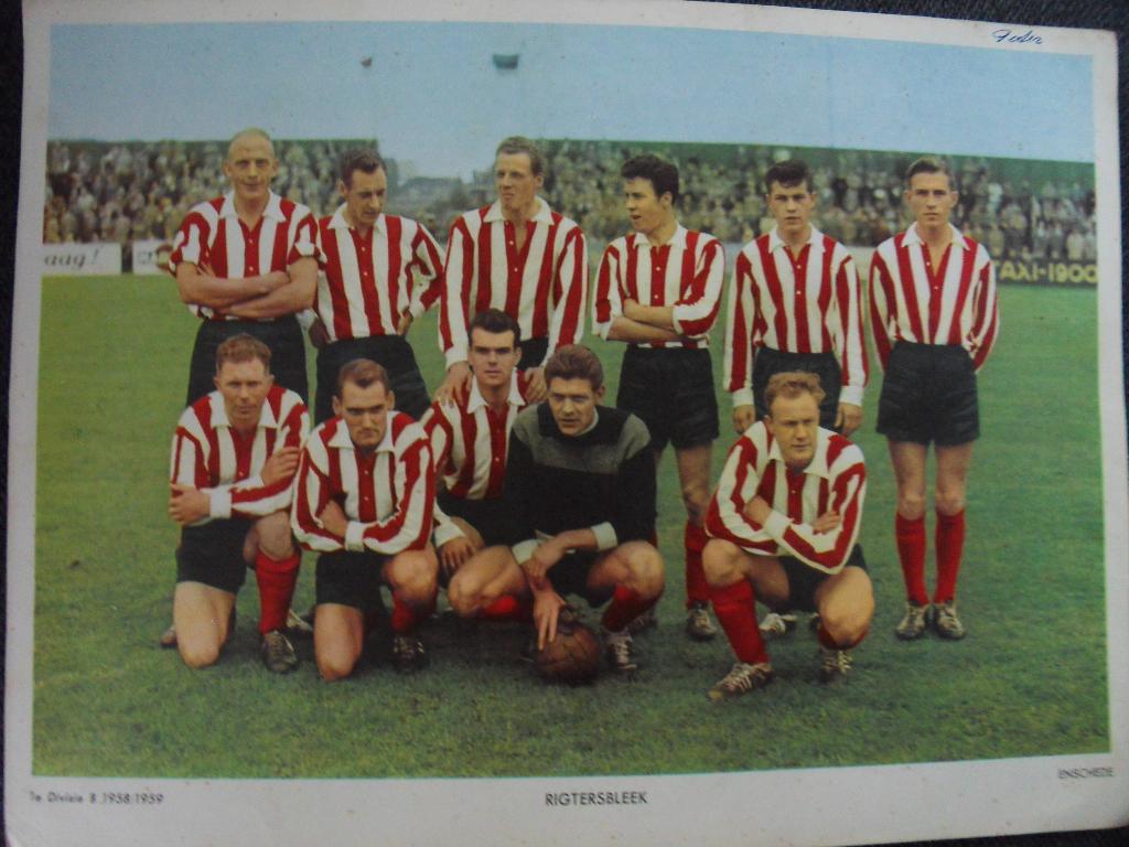 Esso voetbal plaat - Rigtersbleek (Enschede) 1958/1959, Verzamelen, Ophalen of Verzenden, Gebruikt, Overige binnenlandse clubs