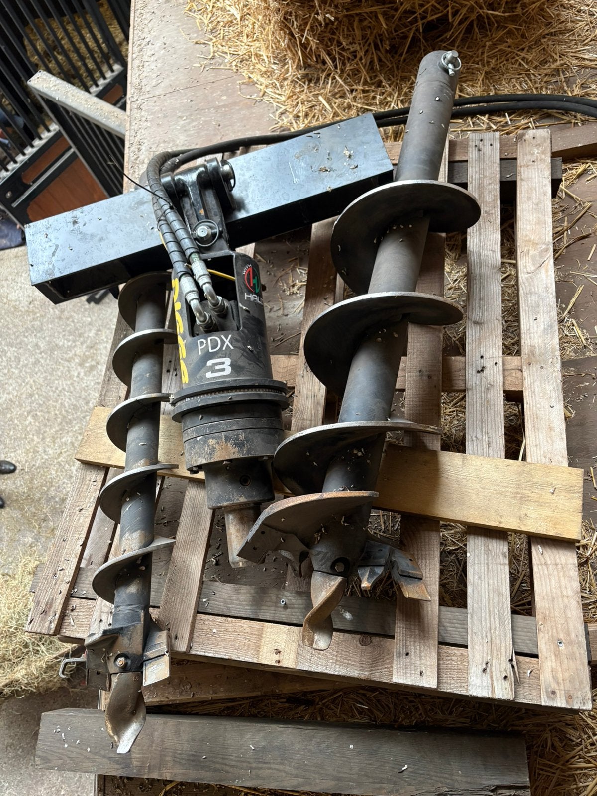 Grondboor met waterpas. Merk Digga type PDX 3, Ophalen of Verzenden, Grondbewerking