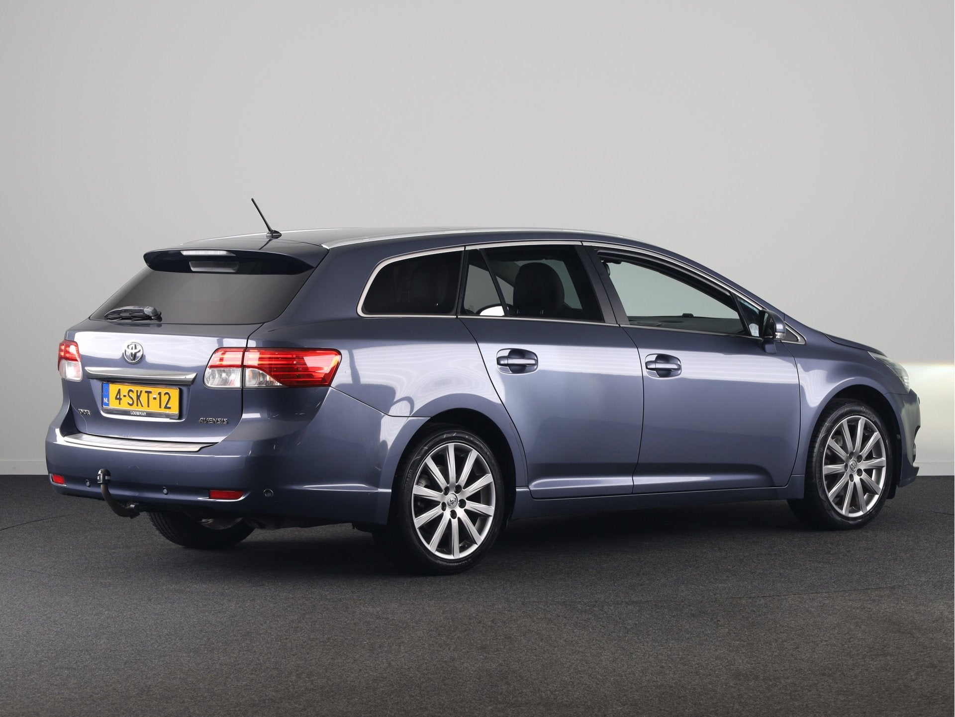 Toyota Avensis wagon 2.0 VVTi Executive Business | Trekhaak, Auto's, Beige, 4 cilinders, Blauw, 152 pk