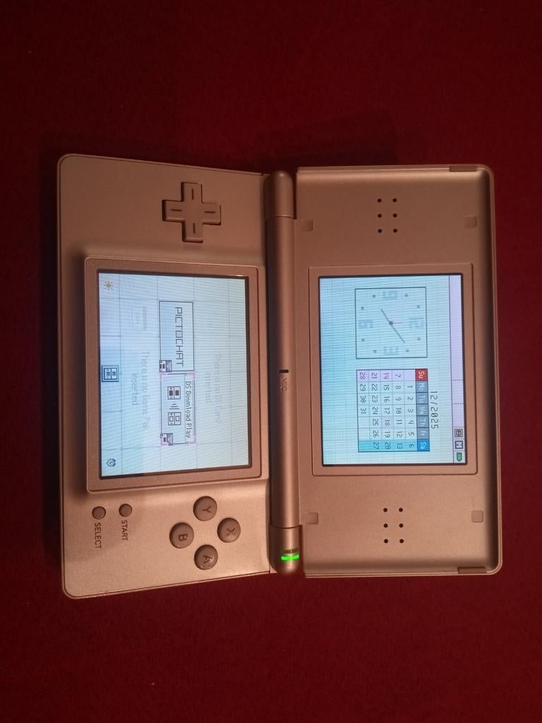 Nintendo DS Lite, 1 speler, Ophalen of Verzenden, Zo goed als nieuw, Vanaf 3 jaar