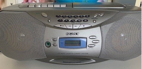Sony radio/cd/cassettespeler, Audio, Tv en Foto, Ophalen of Verzenden, Niet werkend, Overige typen, Met cd-speler
