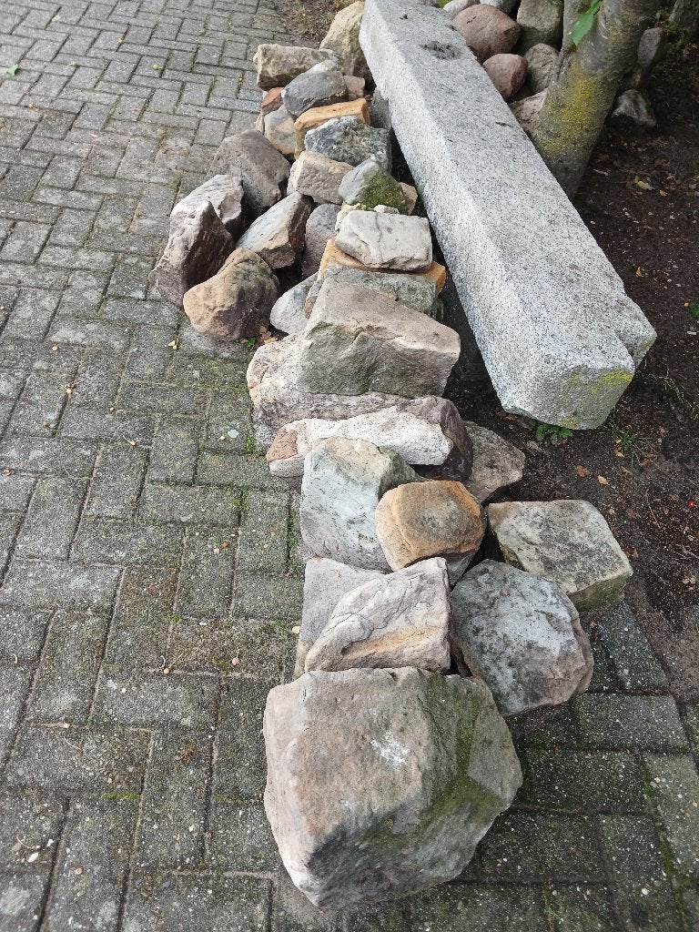 Keien, Tuin en Terras, Ophalen, Gebruikt, Zandsteen, Geel