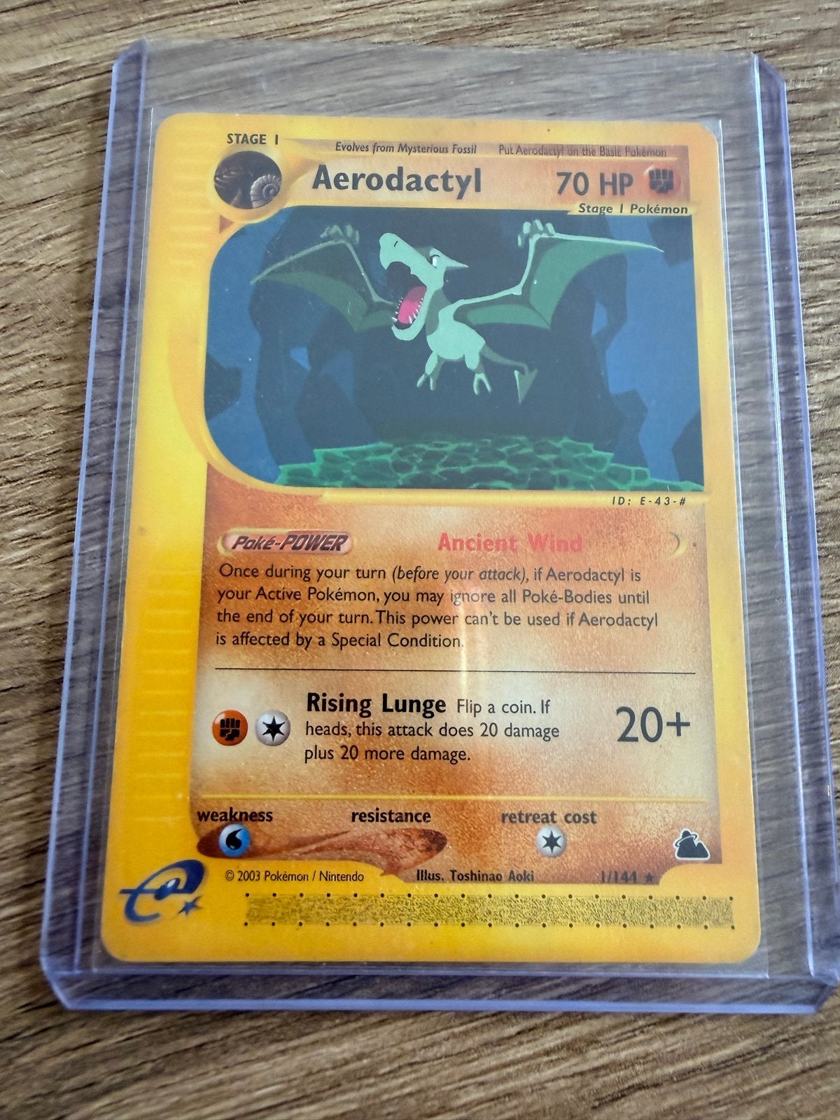 Aerodactyl Pokémon Kaart 1/144 Skyridge, Ophalen of Verzenden, Gebruikt, Losse kaart