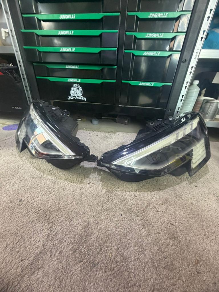 Audi a3 8y vol led matrix koplampen L+R, Ophalen of Verzenden, Gereviseerd, Audi