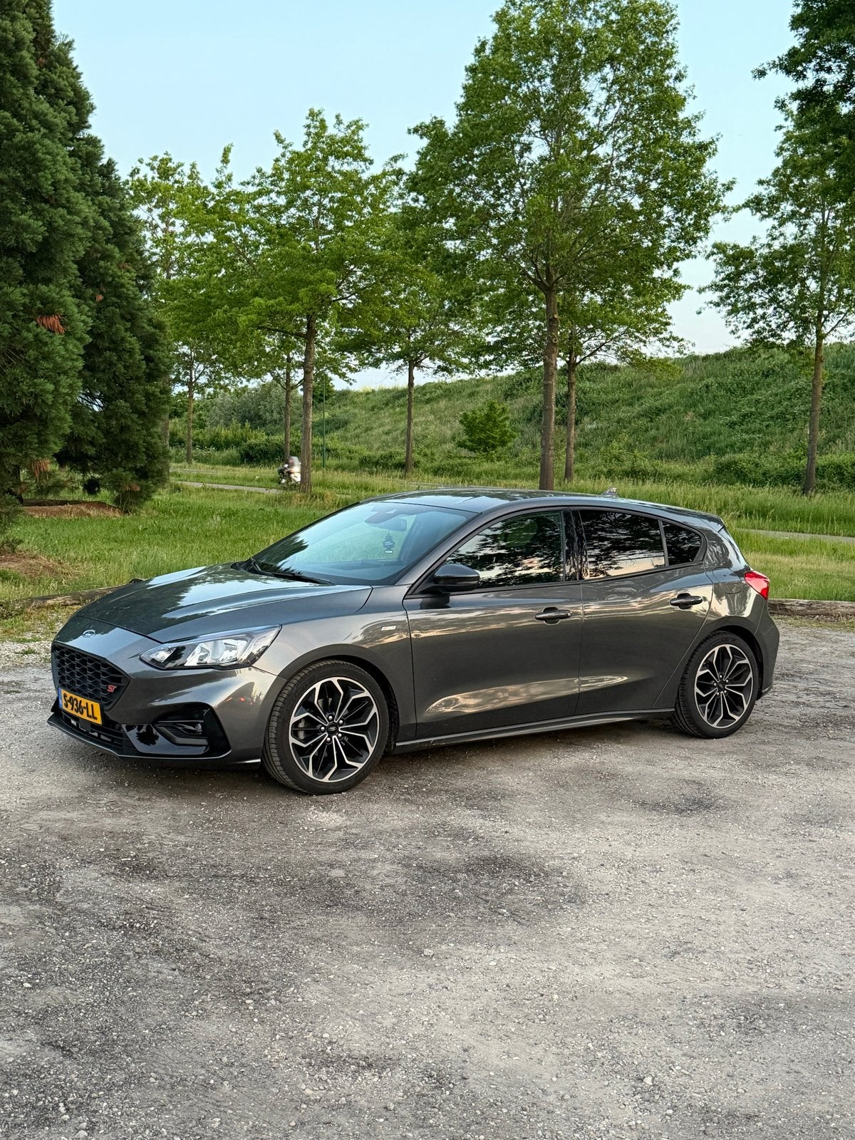 Ford Focus 1.0 Ecoboost 125pk 2018 Grijs, Auto's, Ford, 125 pk, Handgeschakeld, Particulier, 3 cilinders