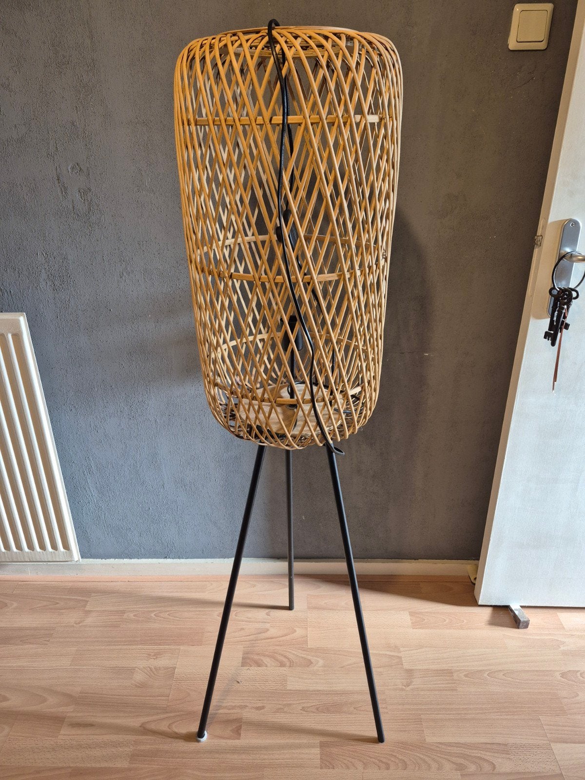 Vloerlamp 140 cm - Rotan look, Huis en Inrichting, Lampen | Vloerlampen, Gebruikt, 100 tot 150 cm, Bohemian, Ophalen of Verzenden