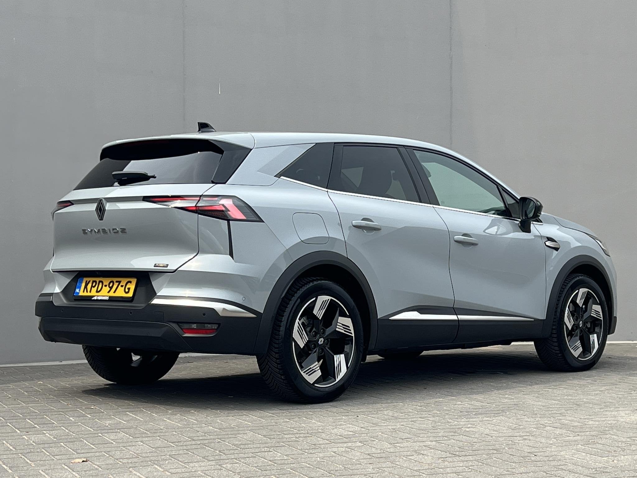 Renault Symbioz 1.8 E-Tech full hybrid 160 techno / Fabrieks, Dealer onderhouden, 730 kg, Euro 6, 4 cilinders