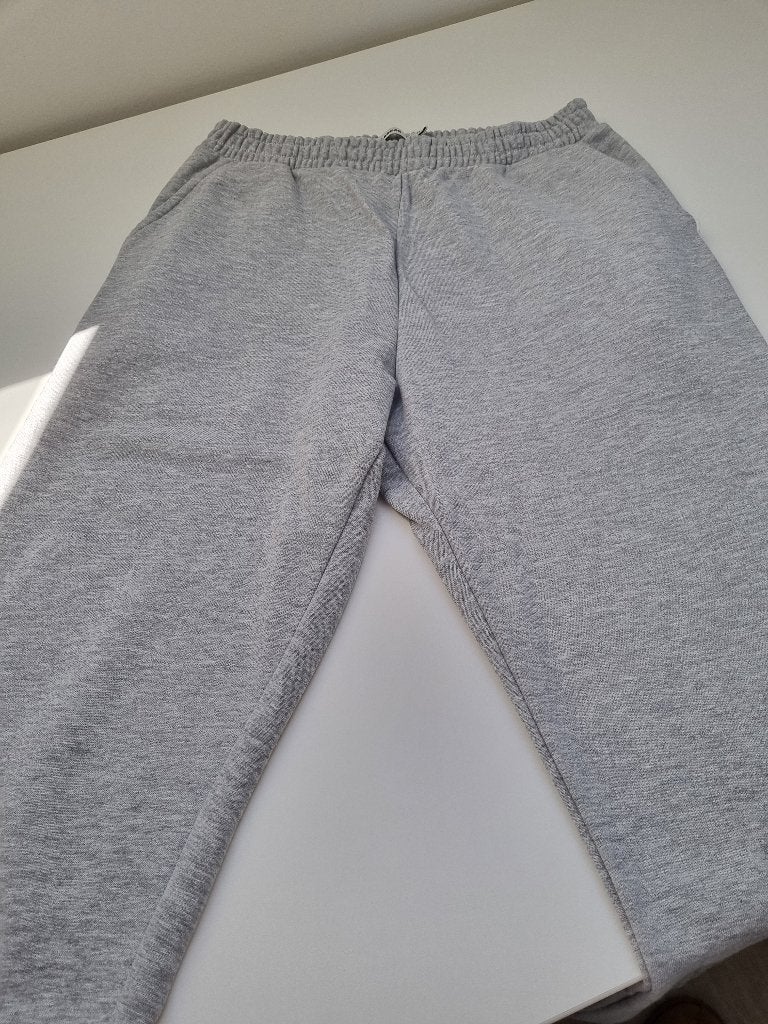 Sweatbroek Pull & Bear, Overige typen, Ophalen of Verzenden, Zo goed als nieuw, Pull & Bear