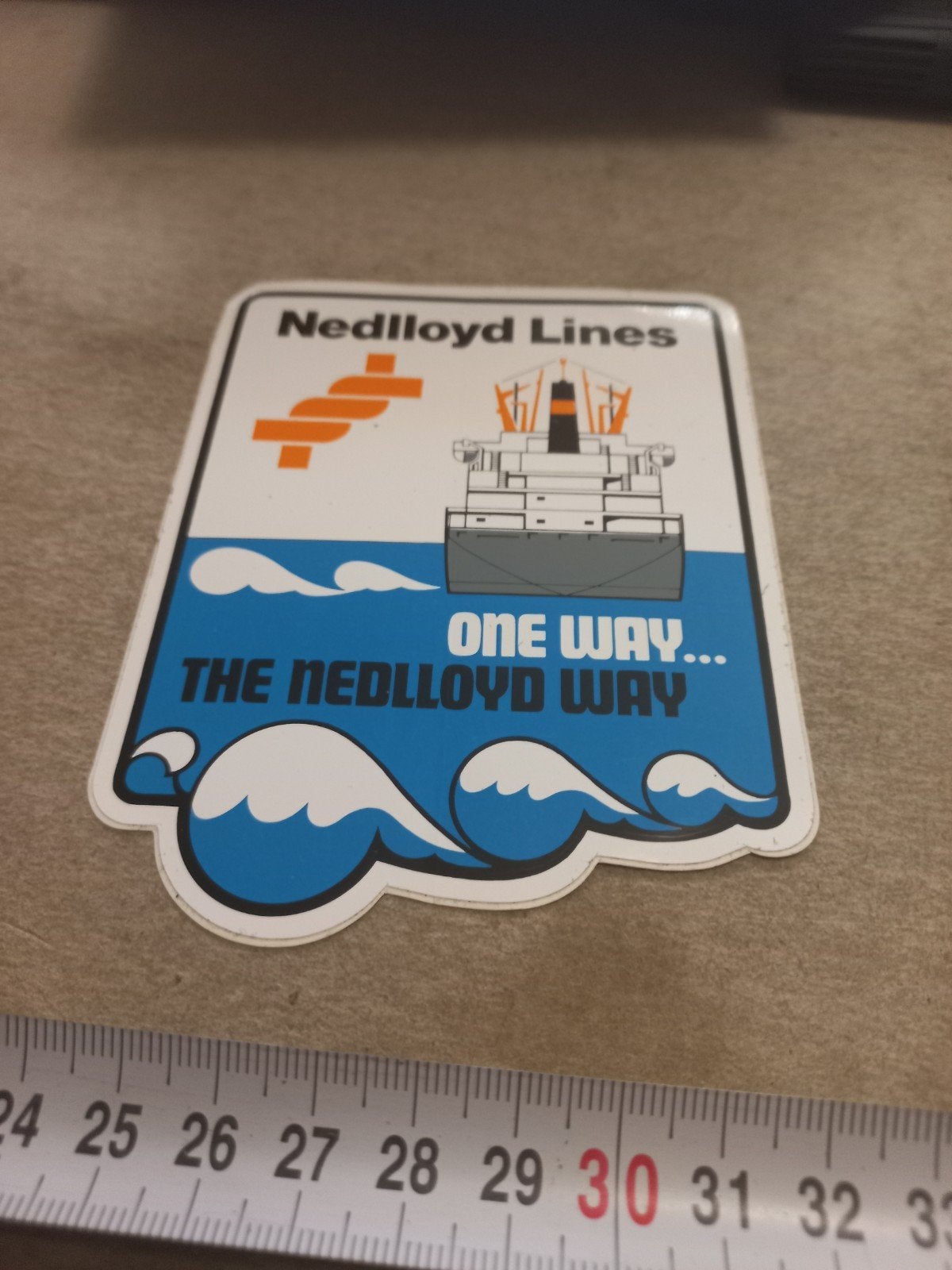 Vintage Nedlloyd Lines sticker - One Way... The Nedlloyd Way, Ophalen of Verzenden, Gebruikt, Overige typen