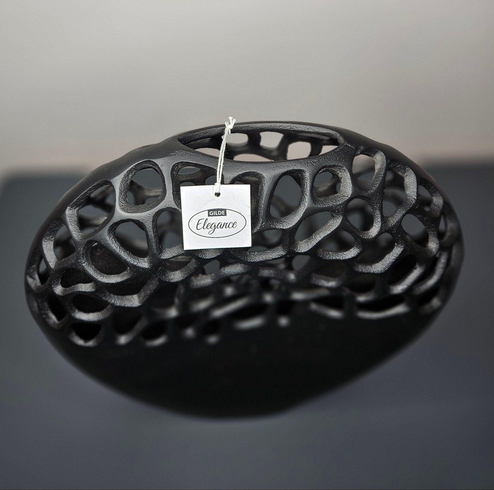 Vaas Aluminium  "Osaka" zwart H.27cm, Huis en Inrichting, Overige materialen, Gilde Handwerk, Export@Gildehandwerk.com, Zwart