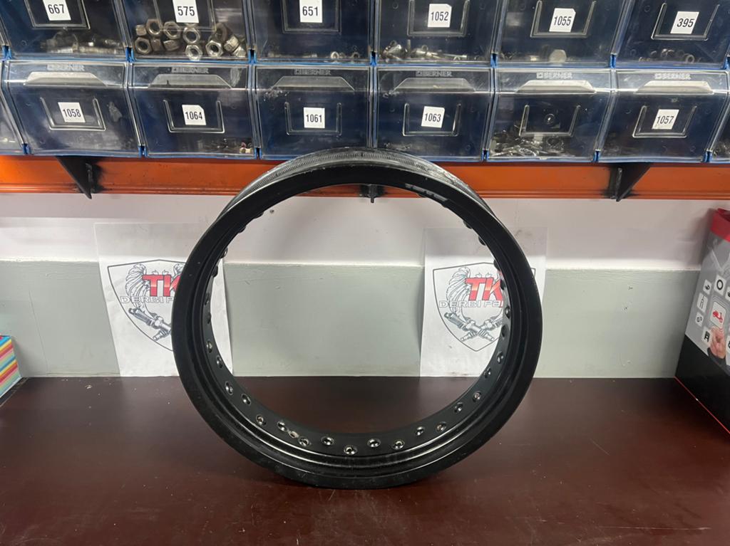 Derbi achtervelg 17 inch, Fietsen en Brommers, Gebruikt, Velg rand achter, Derbi, Spaakvelg