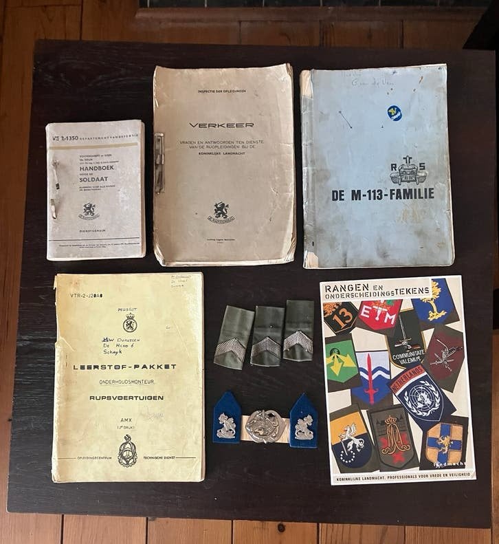 Leger hanleidingen, epauletten etc, Verzamelen, Militaria | Algemeen, Ophalen of Verzenden, Landmacht, Nederland, Overige typen