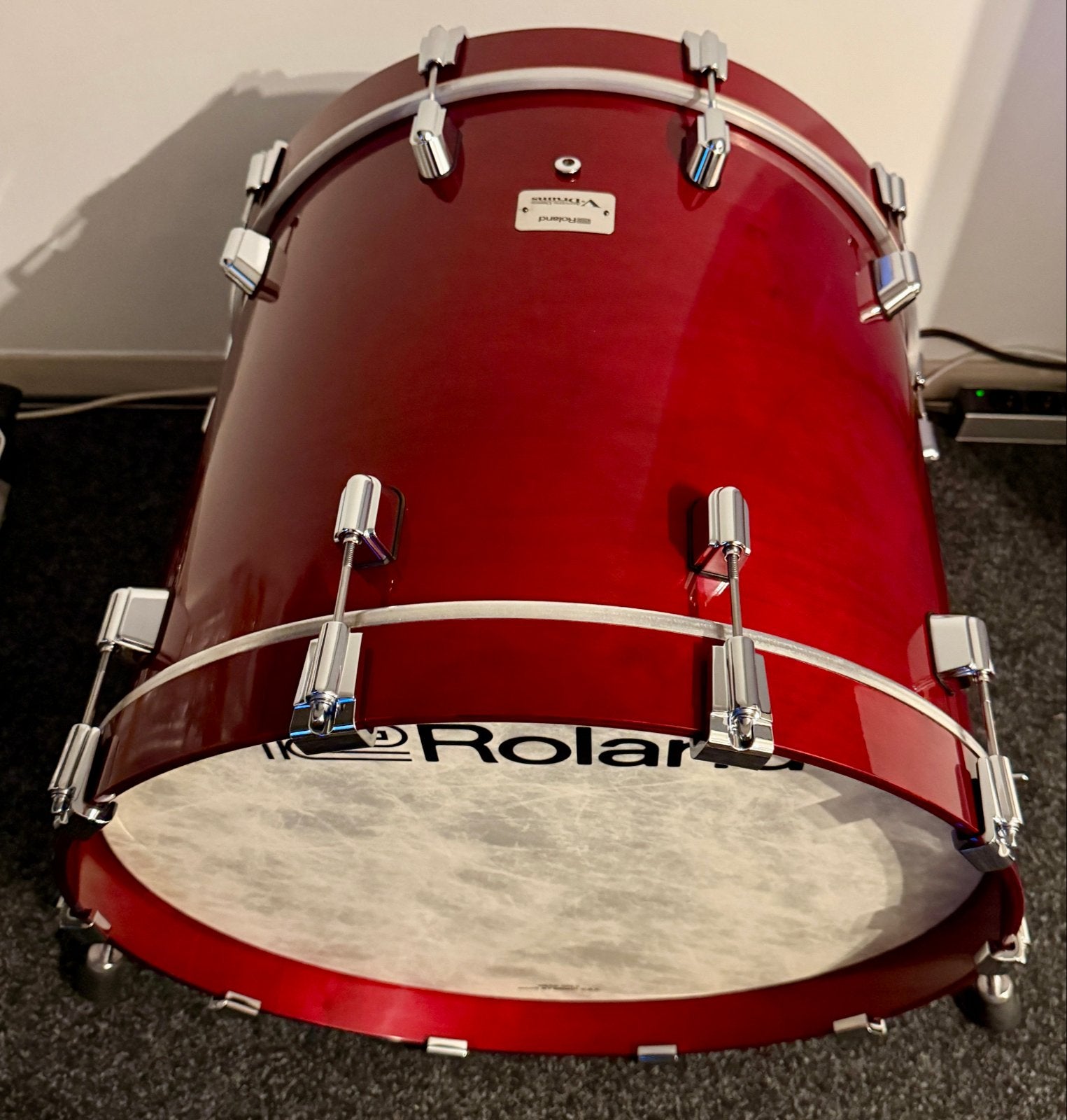Roland KD-22 V-Drums Kick Drum Pad - Gloss Cherry, Muziek en Instrumenten, Drumstellen en Slagwerk, Ophalen, Zo goed als nieuw