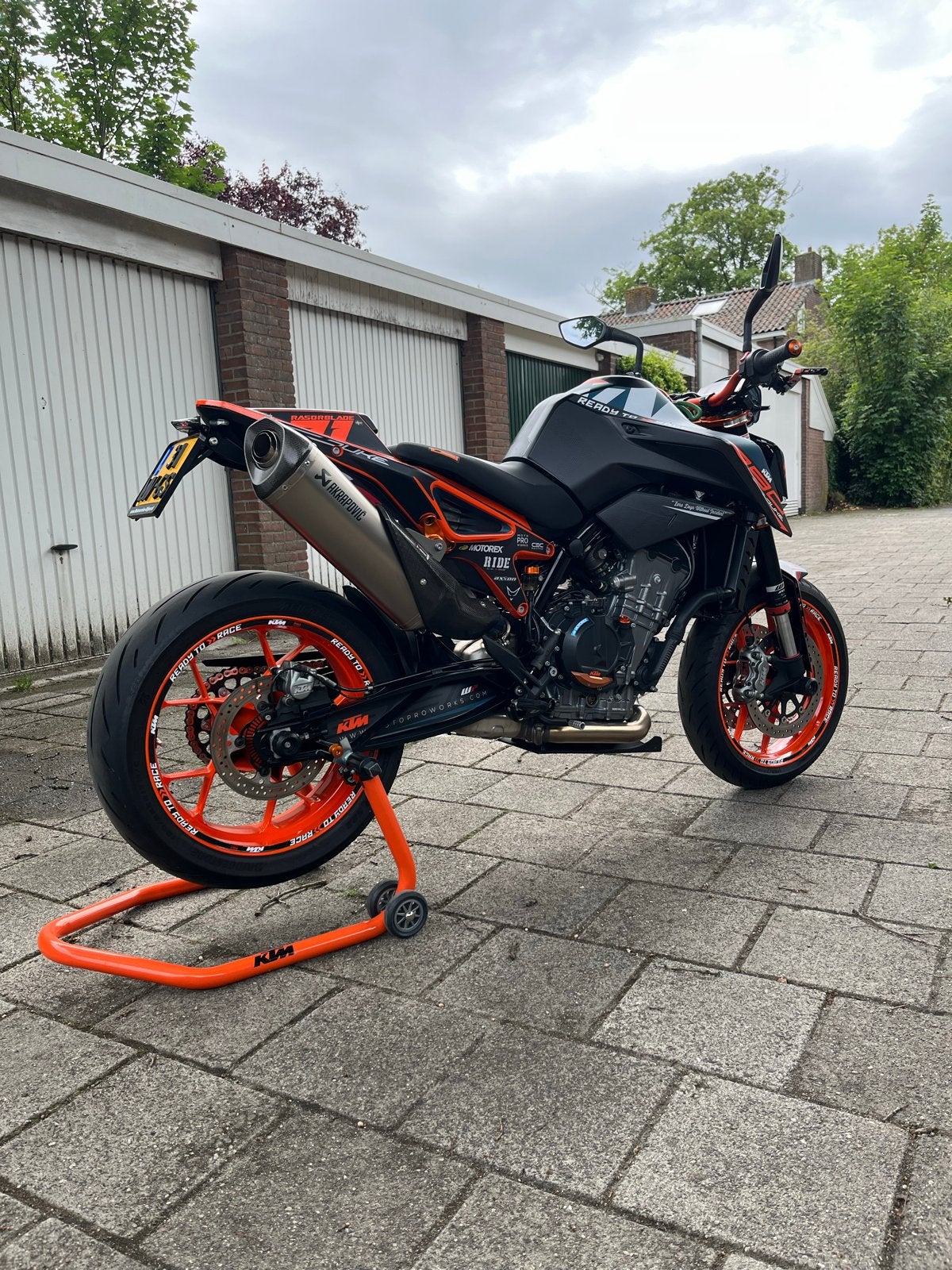 KTM 890 Duke GP, Motoren, Motoren | Overige merken, 2 cilinders, Occasion, Motorrijbewijs A, Particulier