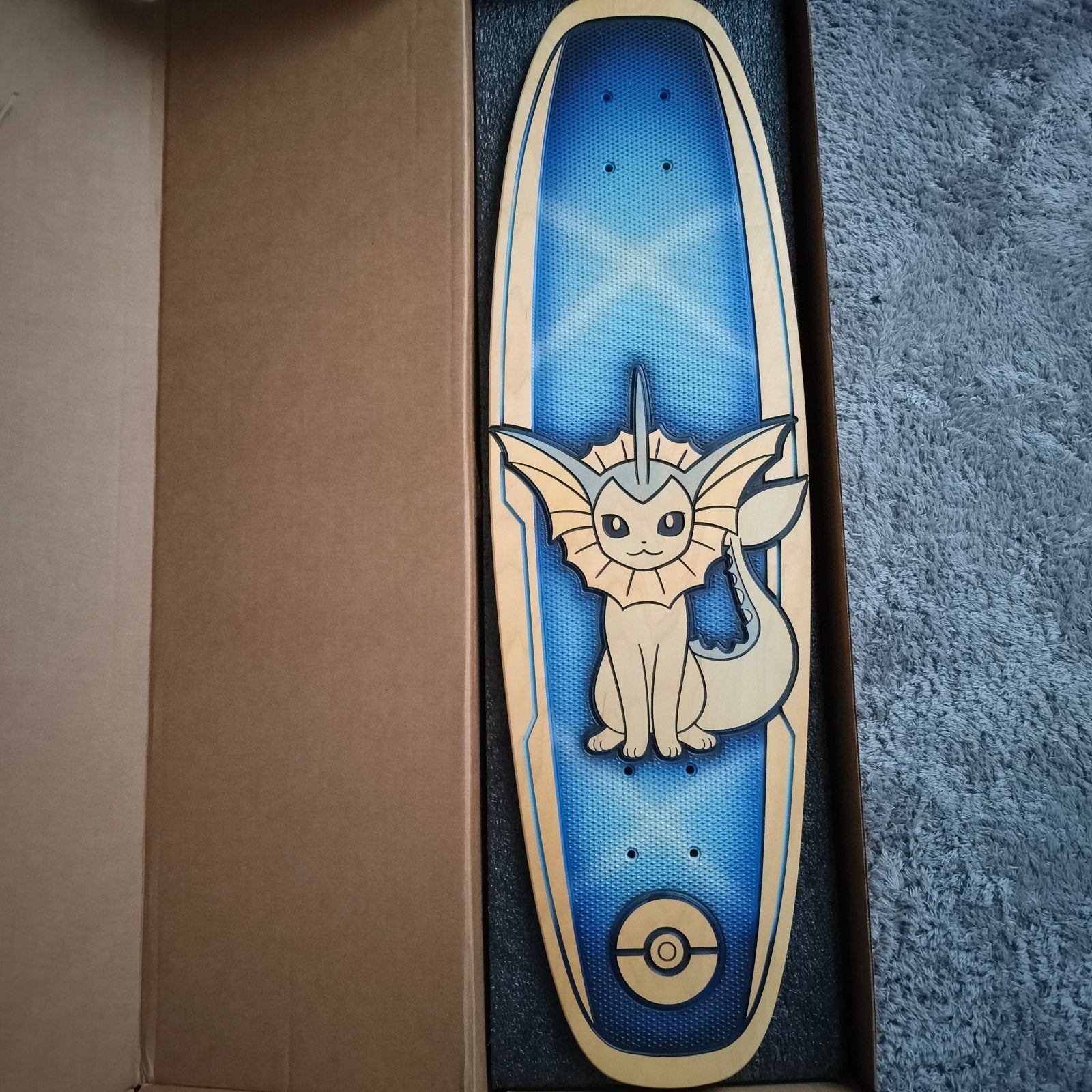 Pokémon Vaporeon Skateboard Bear Walker - one of 1500, Ophalen of Verzenden, Zo goed als nieuw