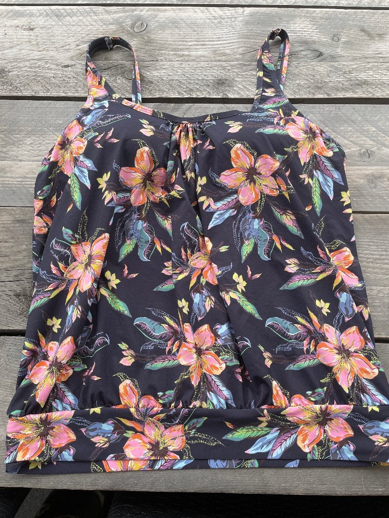 tankini top nieuw mt 46/48??, Meerkleurig, Nieuw, Ophalen of Verzenden, Lingerie of Zwemkleding