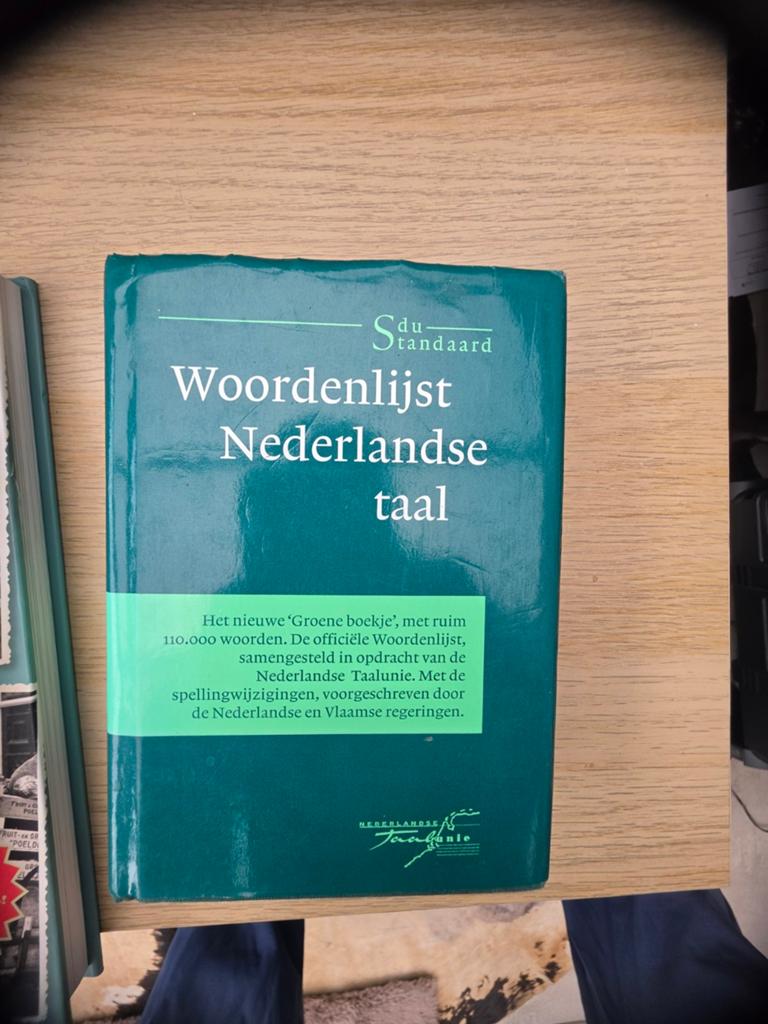 Woordenlijst Nederlandse taal - Het Groene Boekje, Boeken, Gelezen, Nederlandse Taalunie, Ophalen of Verzenden, Overige uitgevers
