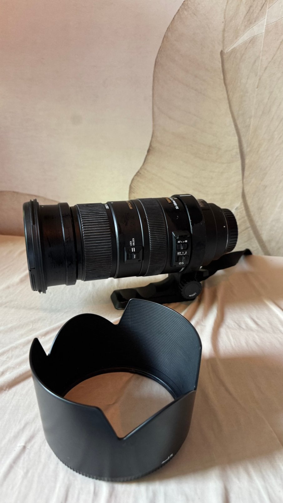 Sigma 50-500mm f/4.5-6.3  DG OS  Canon-vatting, Ophalen, Gedragen, Zwart