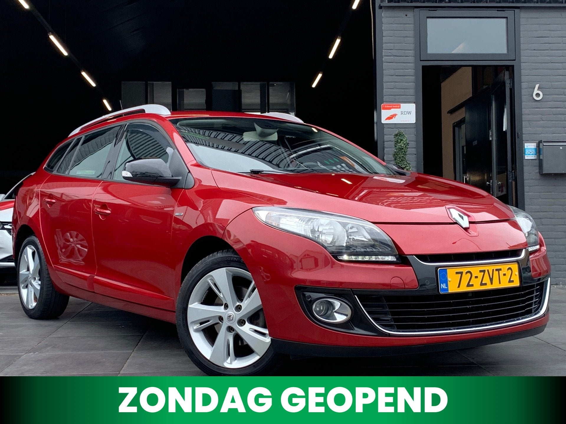 Renault Mégane Estate 1.2 TCe Bose|1e eig|NAP|Camera|Cruise, Auto's, Voorwielaandrijving, Euro 5, Gebruikt, 4 cilinders