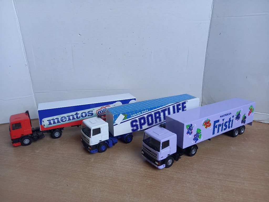 3 x Daf 95 met oplegger, Ophalen of Verzenden, Zo goed als nieuw, Bus of Vrachtwagen, Lion Toys
