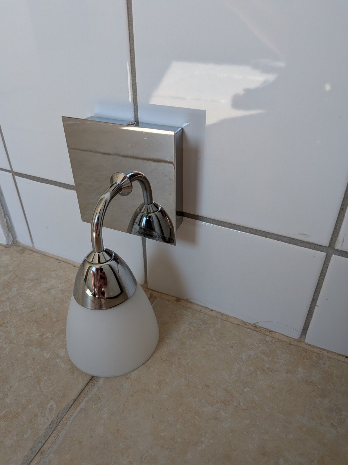 Badkamer muur spotje - Massive nieuw, Ophalen of Verzenden, Nieuw, Grijs