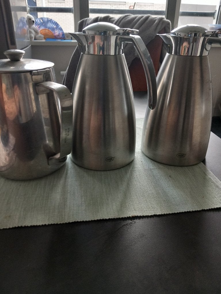 2x Thermosfles en Theepot(Roestvrijstaal), Ophalen, Zo goed als nieuw