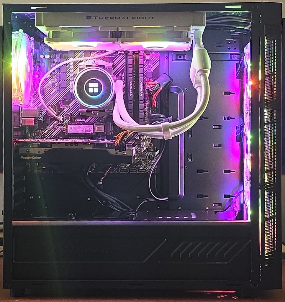 MULTIMEDIA & GAMEPC R7 3700X/1TBM.2/24GBDDR4/RX6600 OC 8G, 32 GB, Zelf gebouwde pc, Ophalen of Verzenden, Zo goed als nieuw
