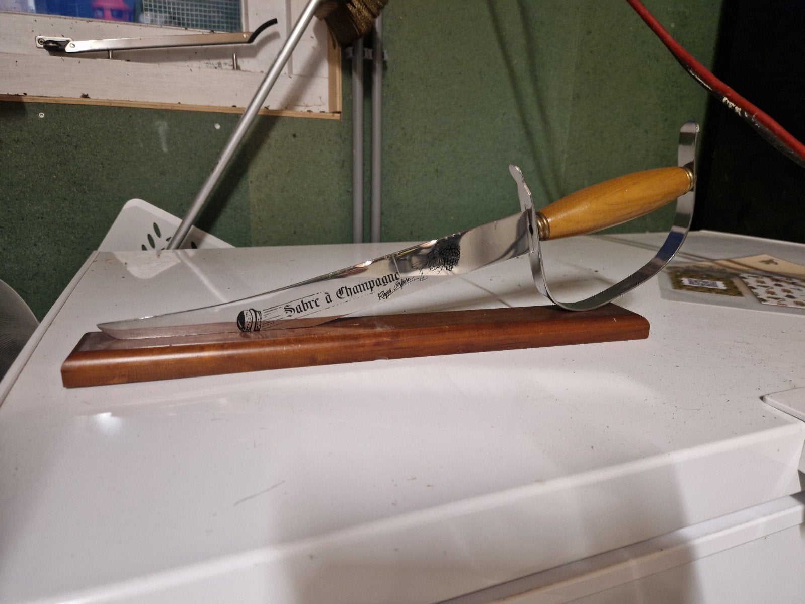 Sabre à Champagne sabreer sabel met houten standaard, Ophalen of Verzenden