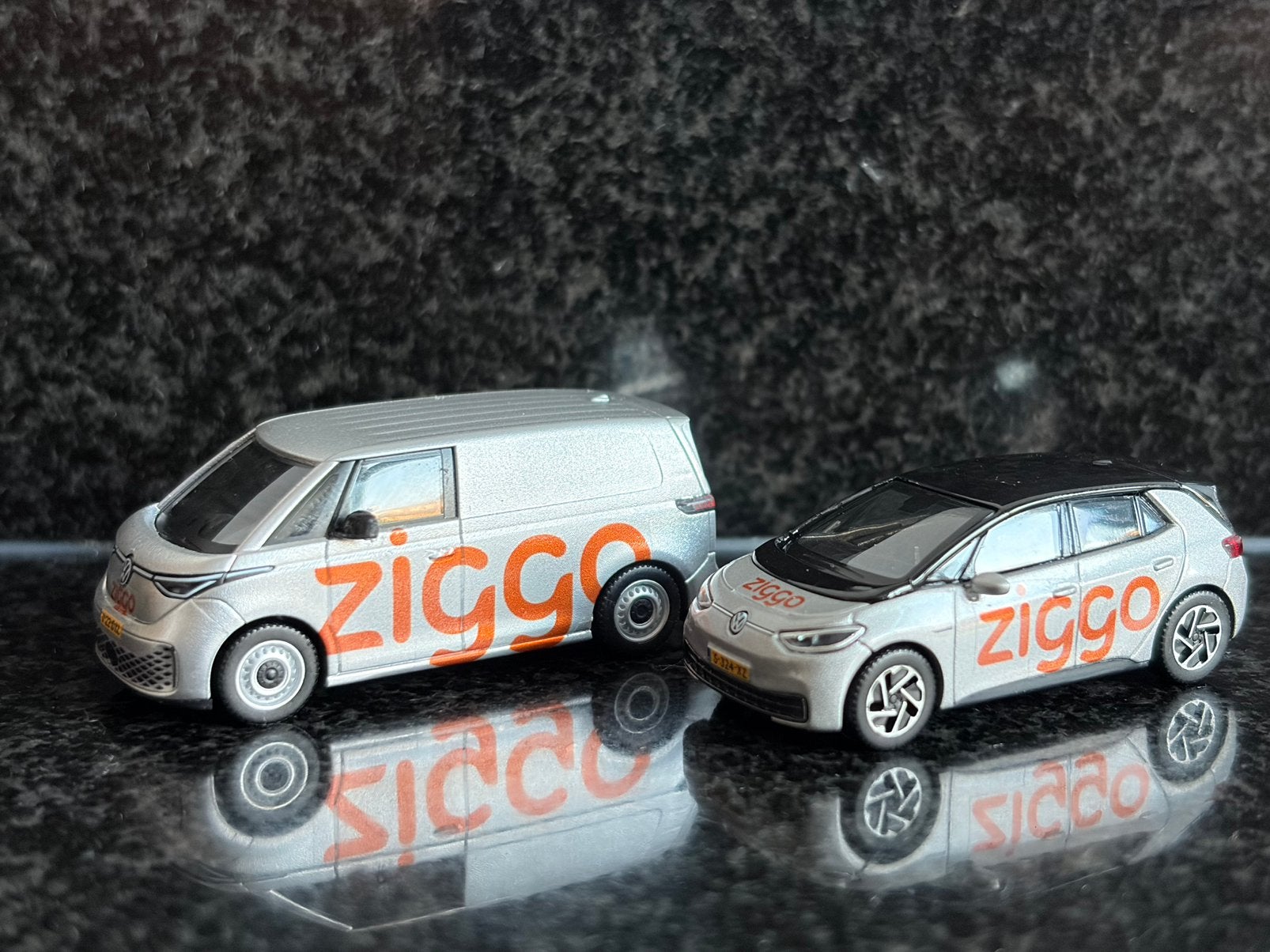 Decals transfer logo set Ziggo tv internet service monteur, Verzenden, Nieuw, Overige merken