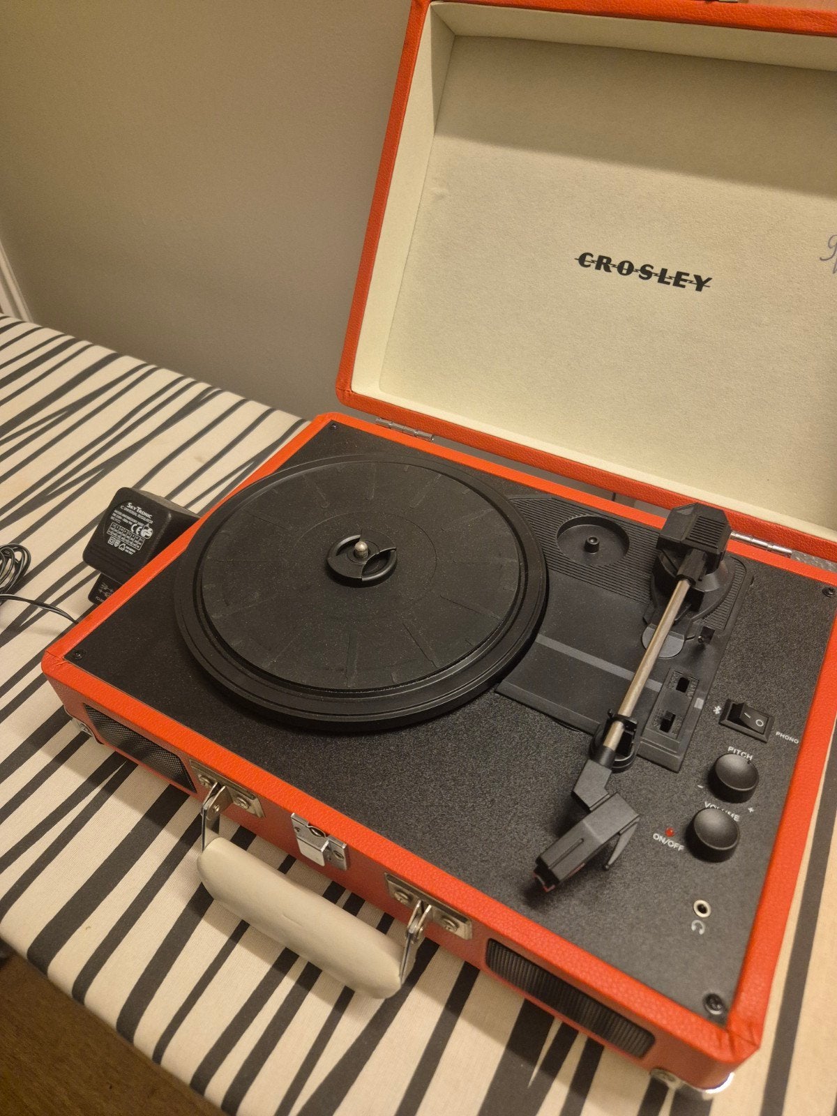 Crosley Platenspeler - Draagbaar en Stijlvol, Ophalen, Gebruikt, Platenspeler, Overige merken