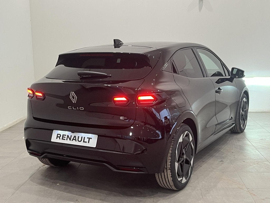 Renault Clio 1.8 Hybrid 160 Techno | Pack Première | Van:, Auto's, Renault, Stof, 4 cilinders, Met garantie (alle), Zwart