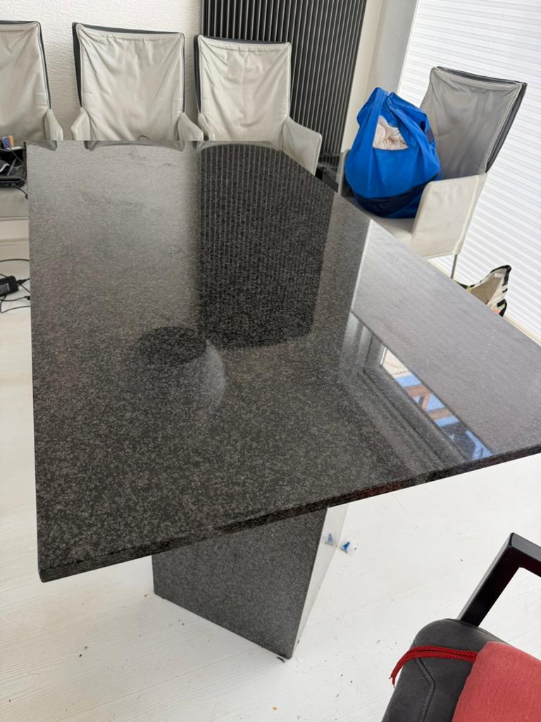 Mooie granieten tafel, Huis en Inrichting, Tafels | Eettafels, Ophalen, Rechthoekig, 50 tot 100 cm