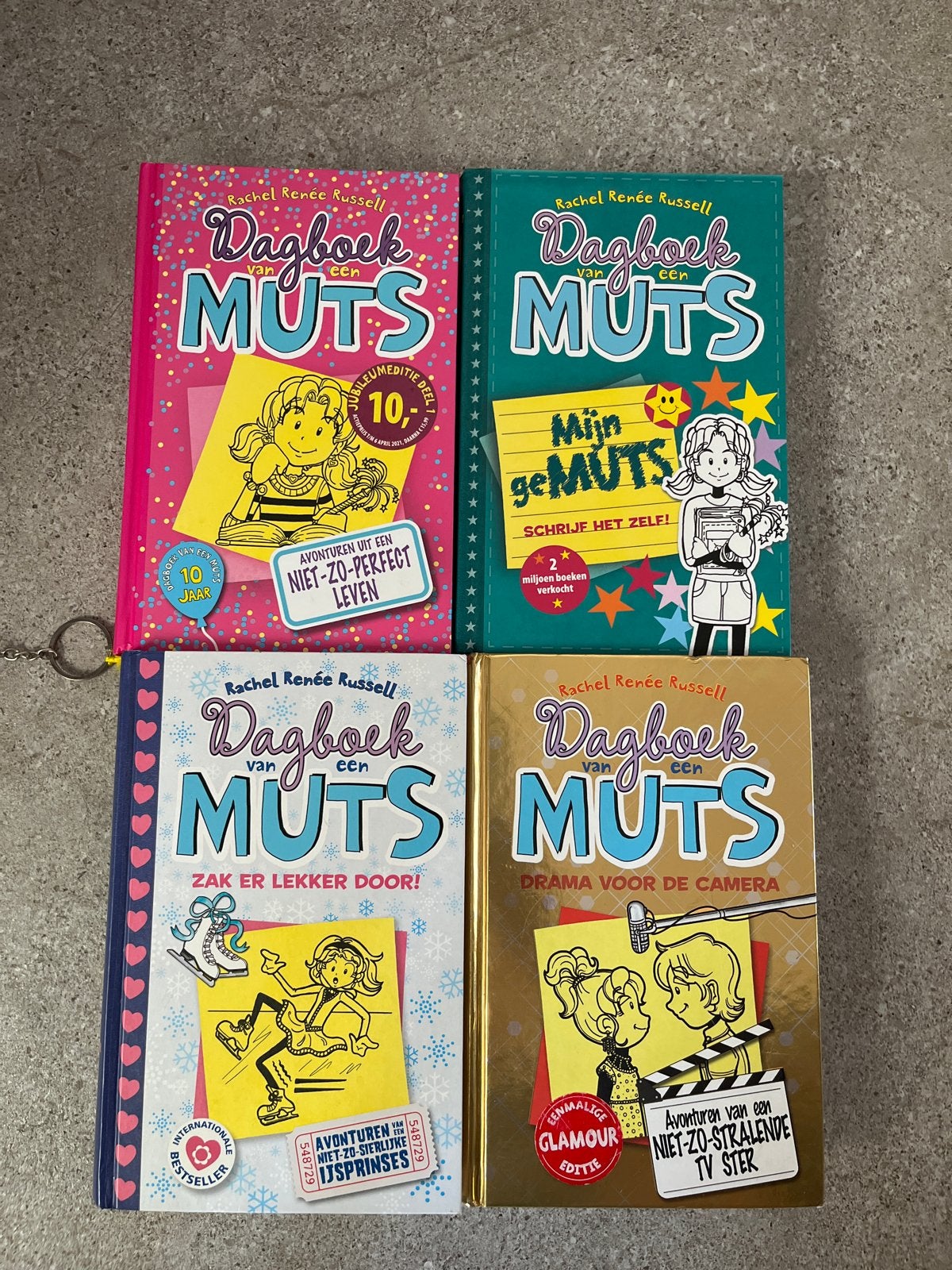 Dagboek van een Muts - 4 boeken set, Ophalen of Verzenden, Gelezen, Fictie