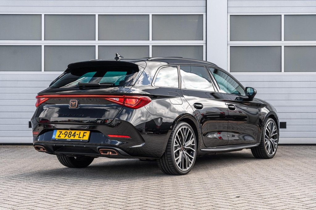CUPRA Leon Sportstourer 1.4 e-Hybrid 245pk VZ Performance Li, Auto's, Cupra, 12 maanden, Stof, Gebruikt, 4 cilinders