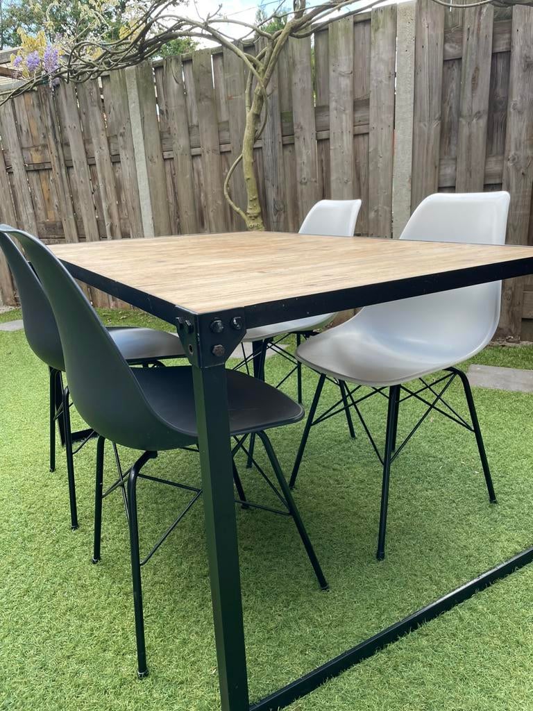 Nordic Dining Table 140x90 + 4 Chairs/Eettafel+ 4 Stoelen, Huis en Inrichting, Tafels | Eettafels, Gebruikt, 100 tot 150 cm, Vijf personen of meer