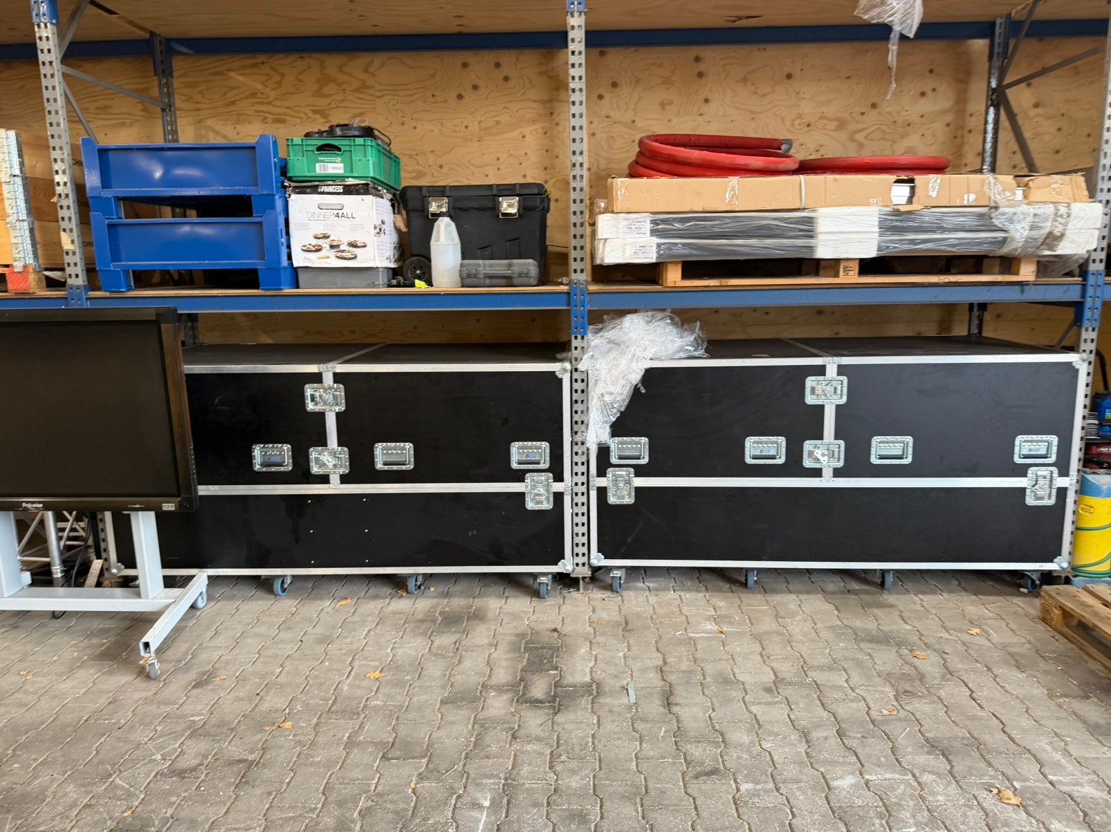 Hele grote flightcase XXXL, Ophalen, Zo goed als nieuw, Licht