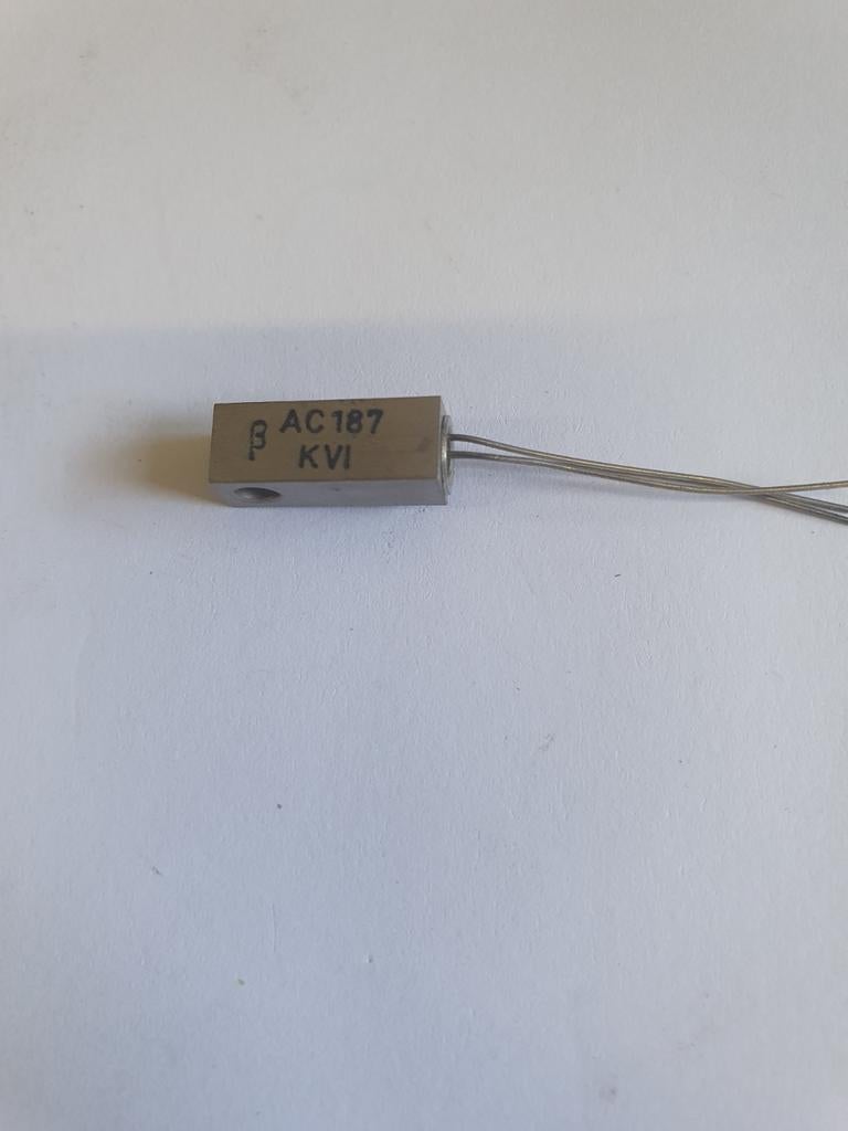 AC187 Transistor met koeling- Vintage Germanium NOS, Ophalen of Verzenden, Nieuw