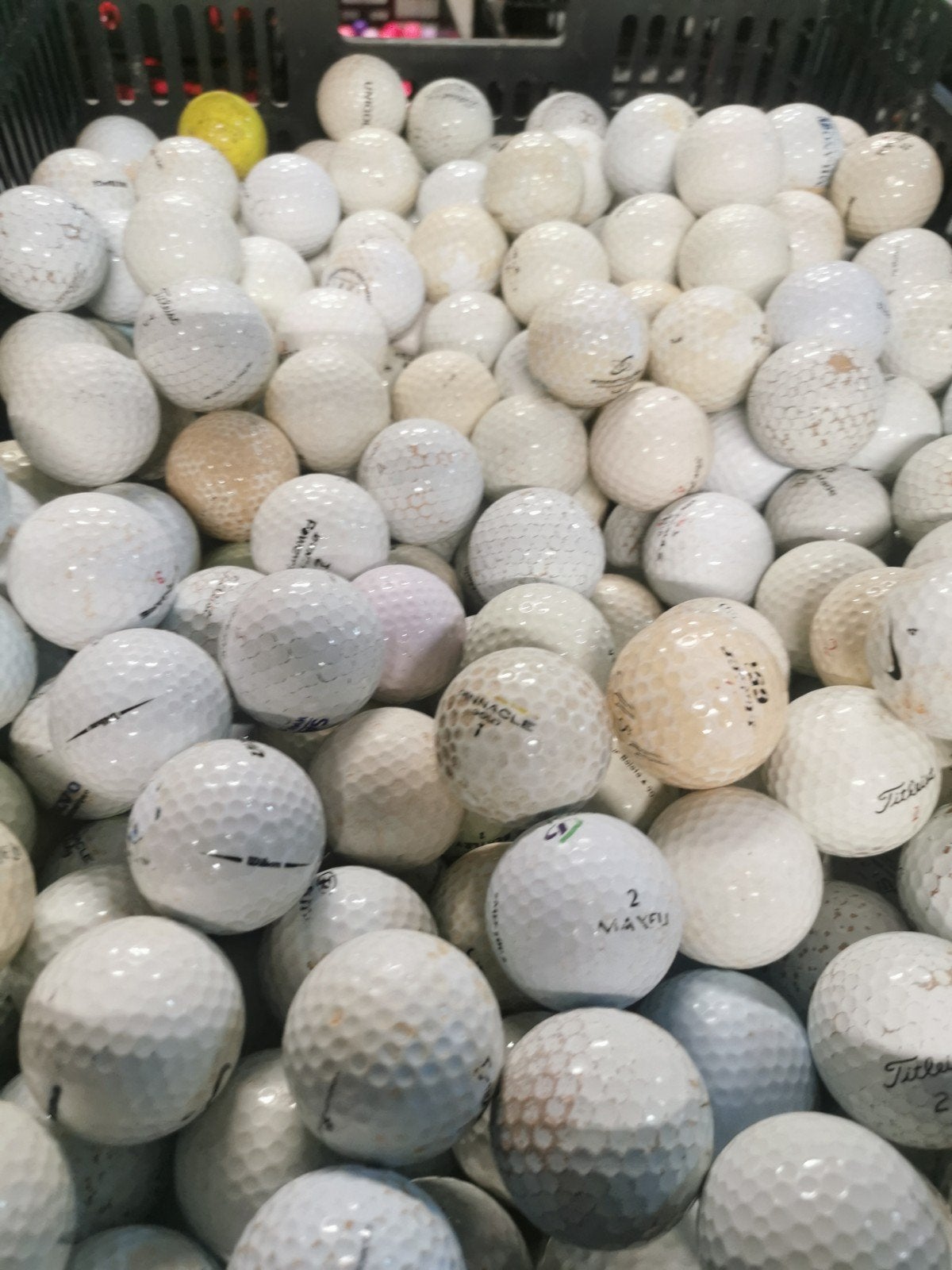 golfballen mix 100 stuks, Sport en Fitness, Ophalen of Verzenden, Bal(len)