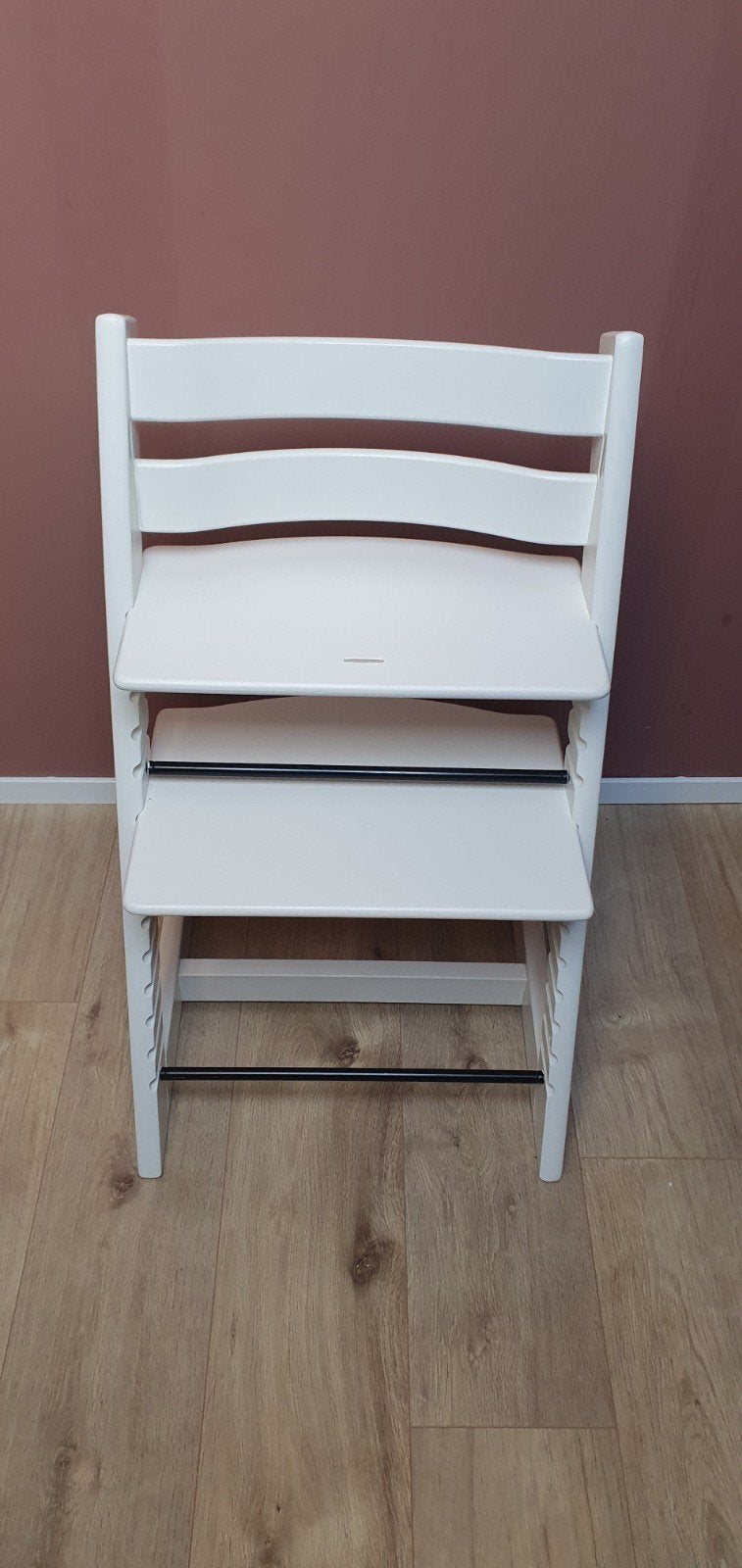 (refurbished) Stokke Tripp Trapp (incl. babyset) - 2 stuks b, Kinderen en Baby's, Ophalen, Zo goed als nieuw, Meegroeistoel, Aanschuifbaar