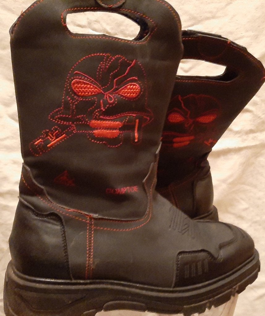 Comptoe zwarte western motorlaarzen met skull. Maat 41., Nieuw met kaartje, Comptoe , Ophalen of Verzenden, Dames
