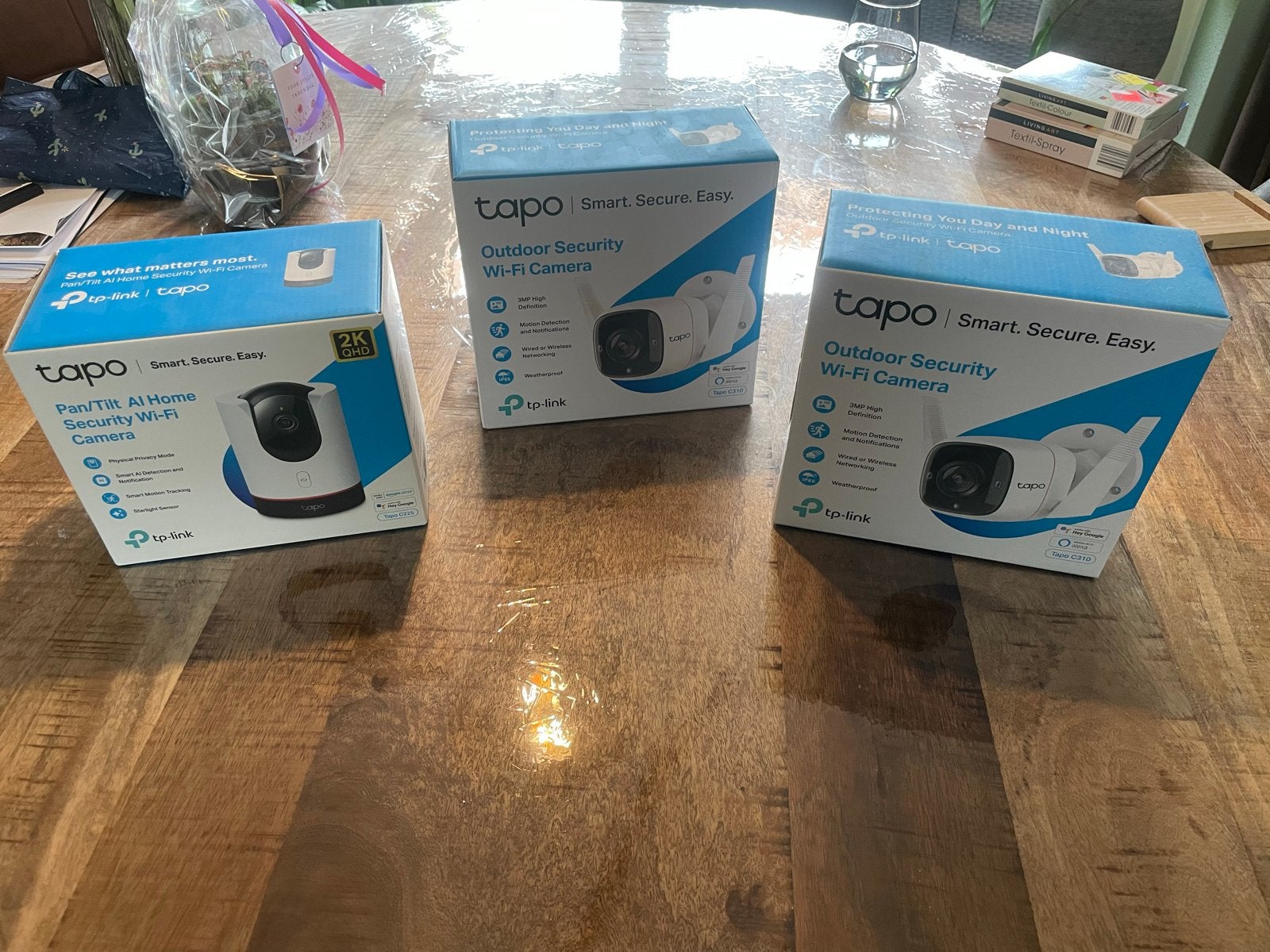 Tapo Beveiligingscamera's: 2x C310 Buiten, 1x C225 Binnen, Ophalen, Gebruikt, Buitencamera