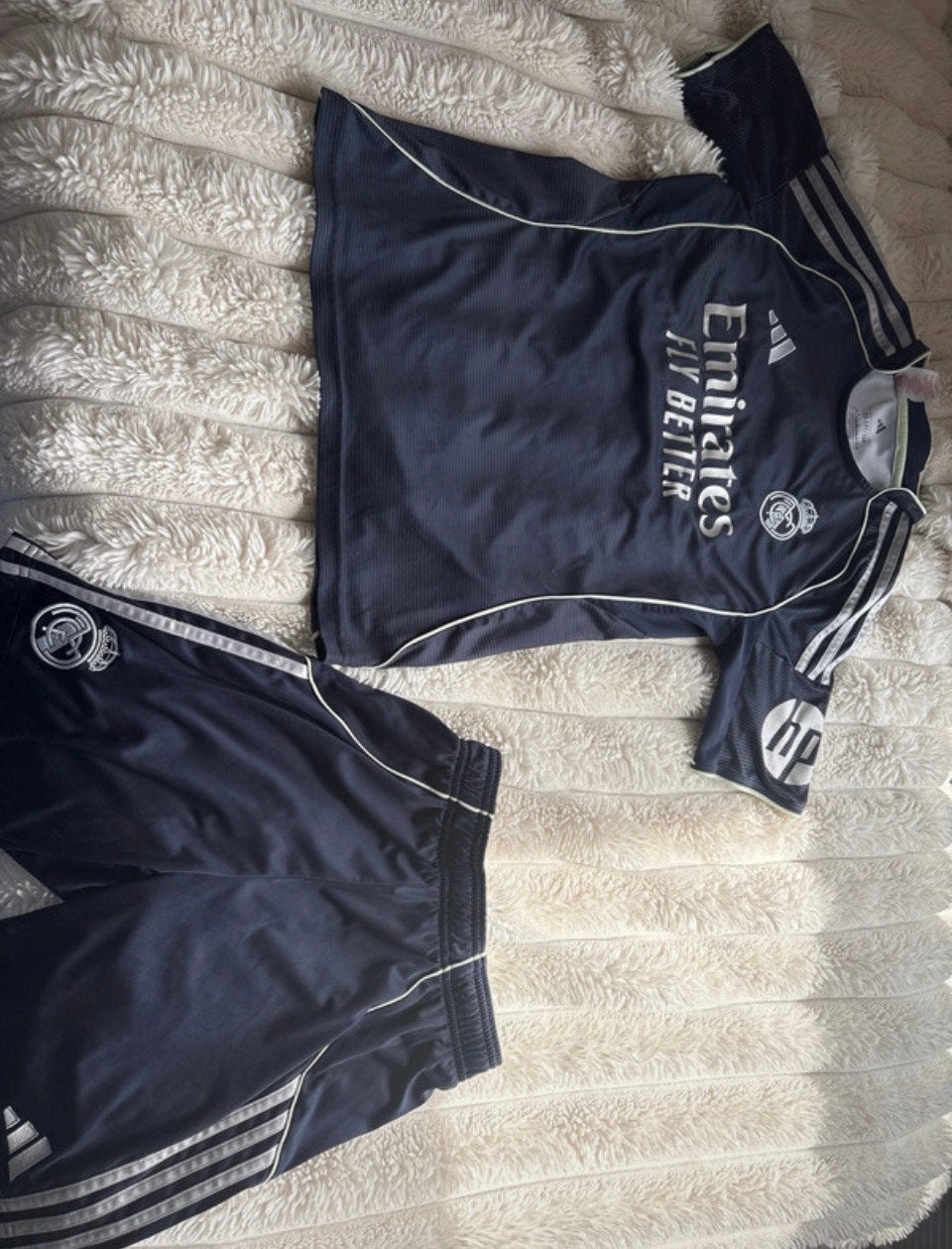 real madrid uittenue 2025/2026, Ophalen of Verzenden, Zo goed als nieuw, Buitenlandse clubs, Shirt