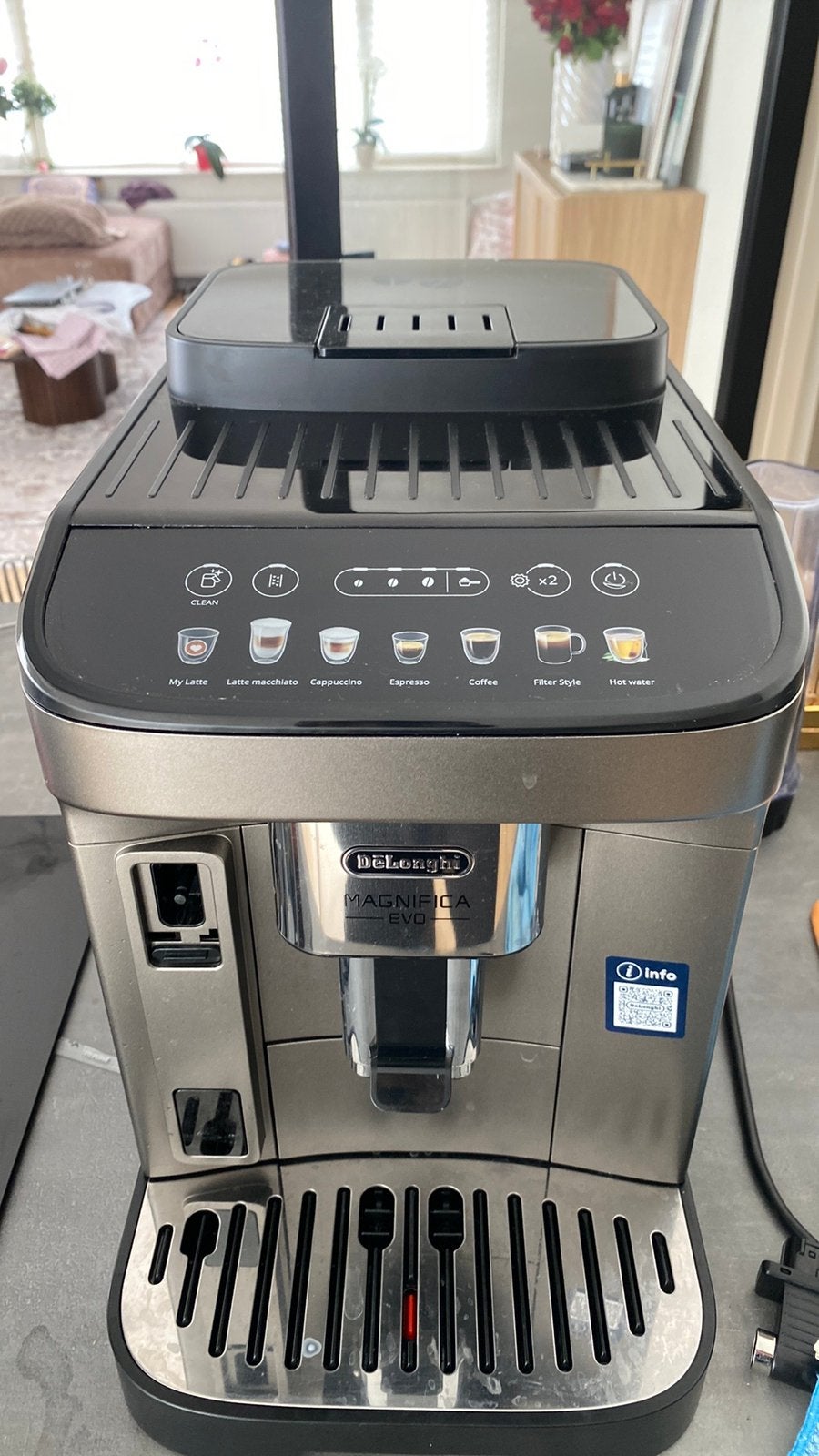 Delonghi Koffieapparaat, Witgoed en Apparatuur, Koffiezetapparaten, Ophalen of Verzenden, Zo goed als nieuw, Koffiemachine