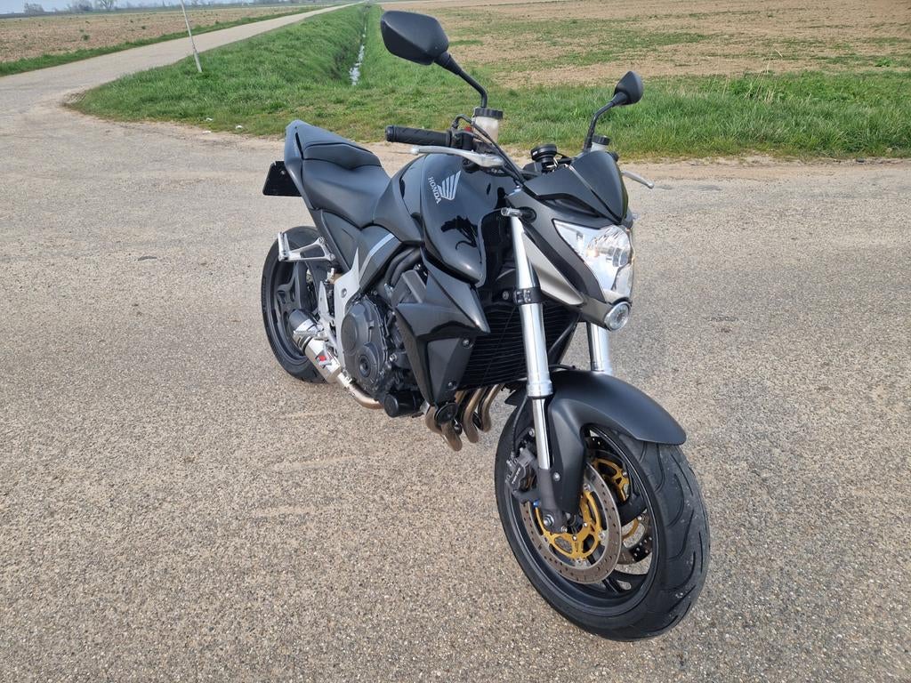 Honda cb1000r rijk uitgerust banden zijn van 2025 zgan, Sportuitlaat, 4 cilinders, Motorrijbewijs A, Gebruikt
