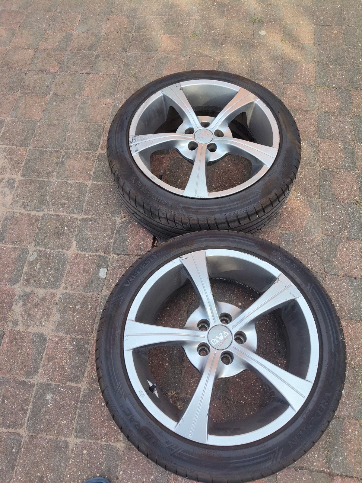 17 inch 5*100 lichtmetalen velgenset met Vredestein zomer, Auto diversen, Ophalen, Gebruikt