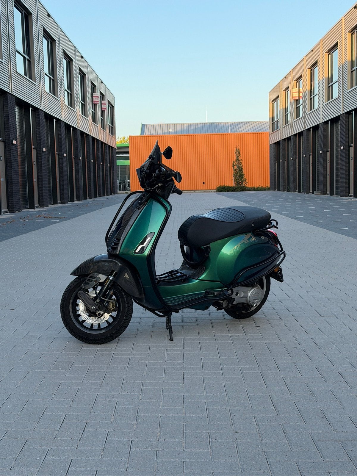 Vespa Sprint 80cc! custom! Malossi 80cc! Akrapovic!, Overige modellen, Ophalen of Verzenden, Zo goed als nieuw, Benzine