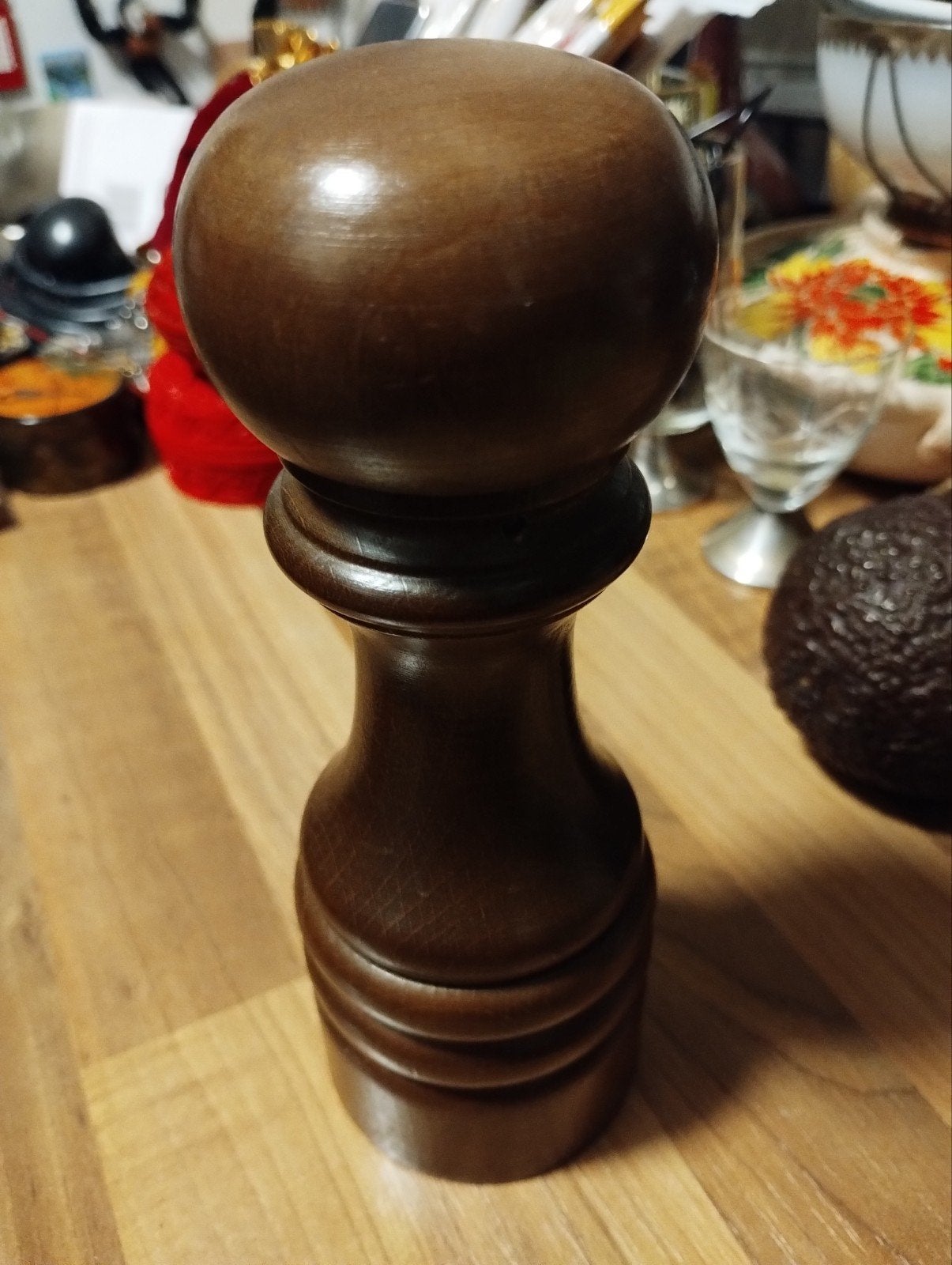 Oude houten Peugeot nootmuskaat molen, Ophalen of Verzenden